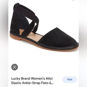 Lucky Cross Strap Flat